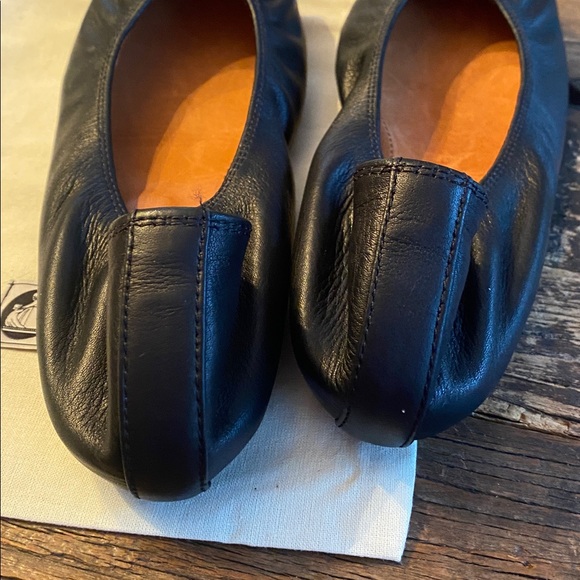 Lanvin Black Leather ballet flats - Picture 5 of 5